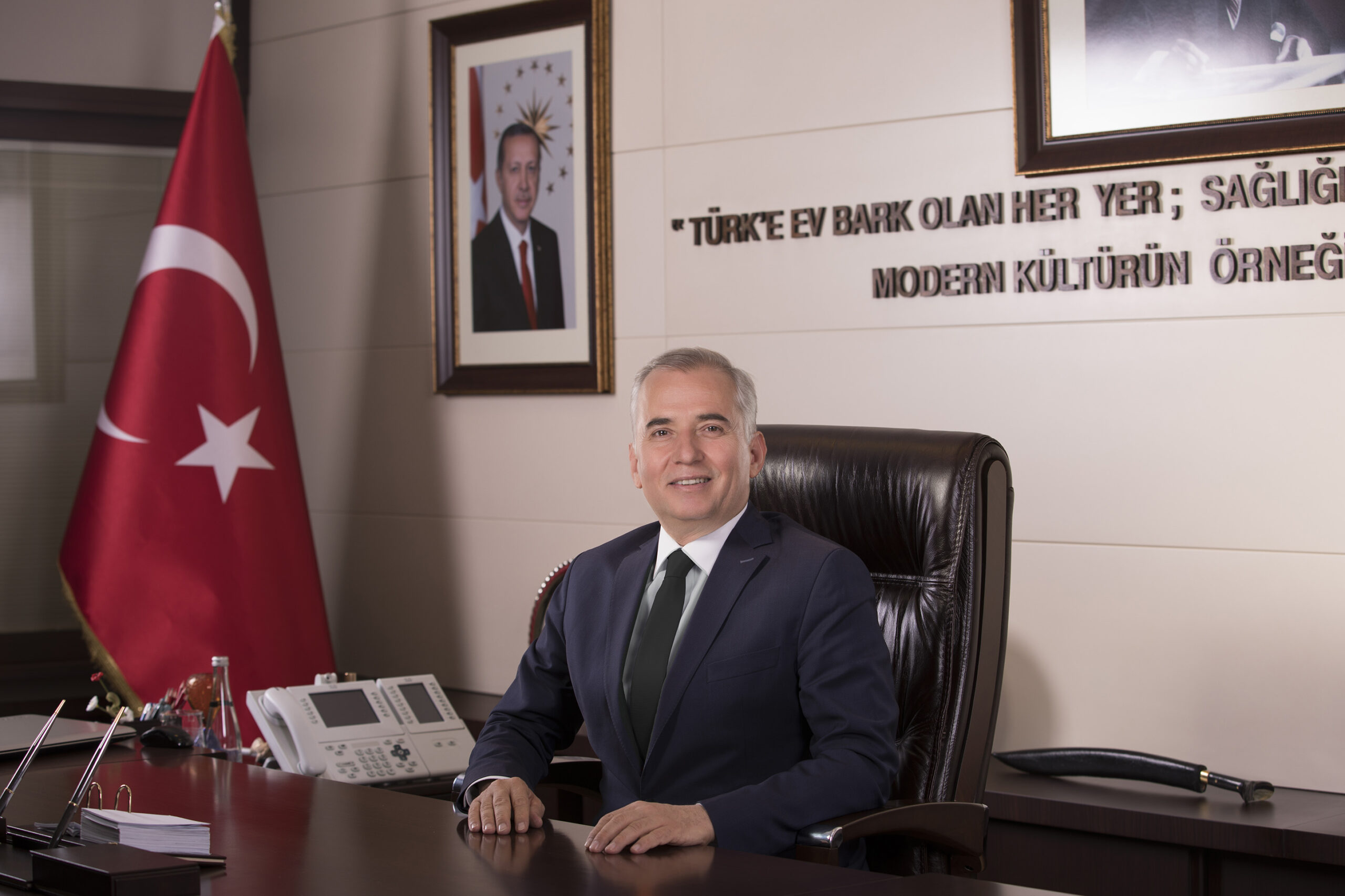 Denizli Buyuksehir Belediye Baskani Osman Zolan scaled - Başkan Zolan: "Türk milleti yedi düvele karşı bir destan yazdı"